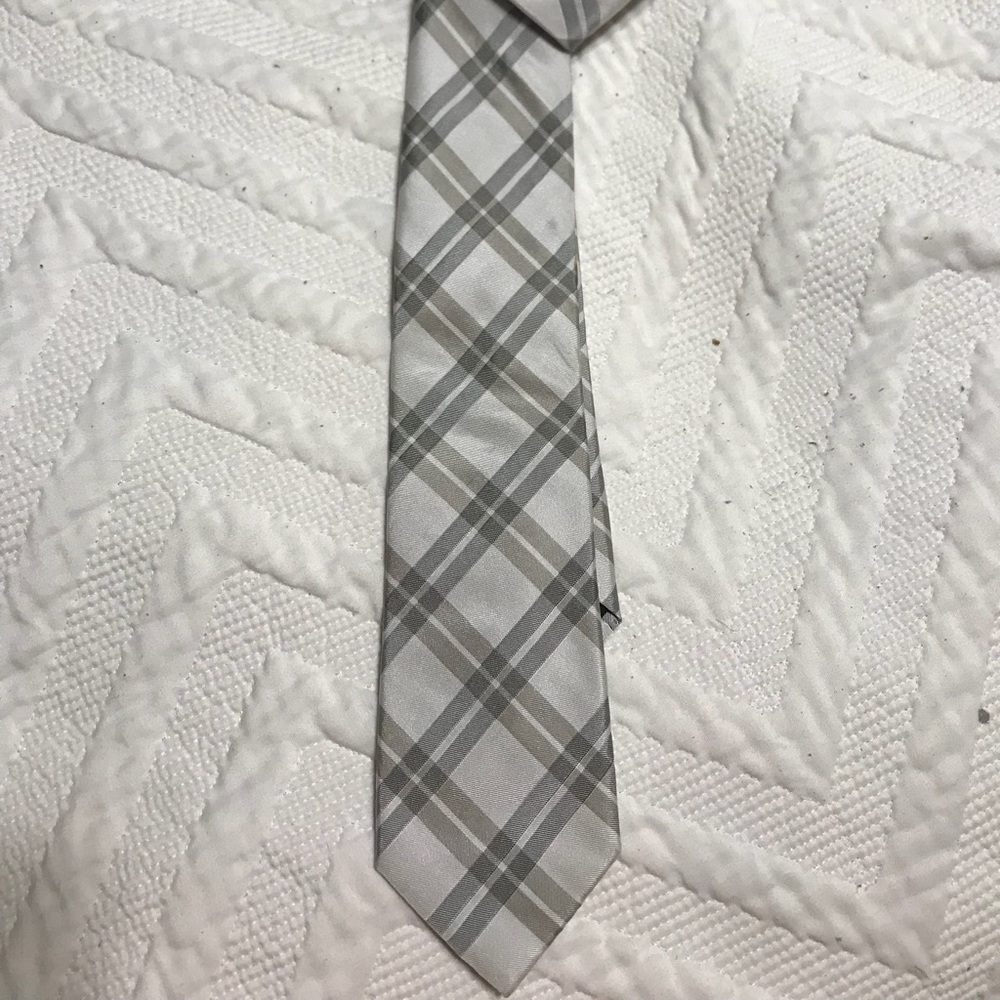 Express Necktie